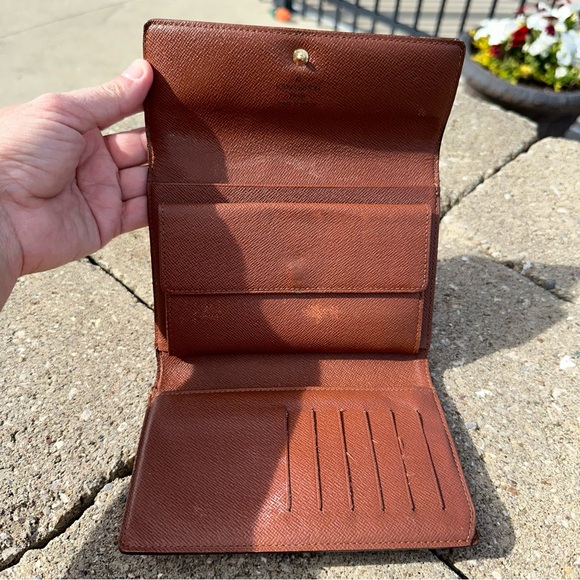 Louis Vuitton Monogram Porte Tressor trifold - Picture 5 of 12